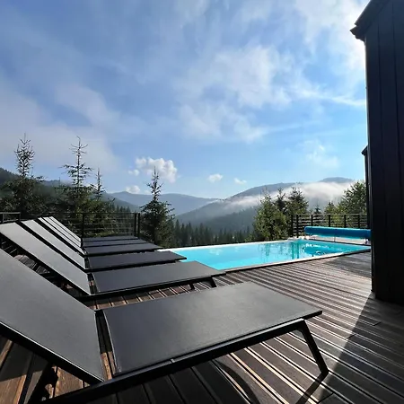 Noir 256 With Its Own Swimming Pool, Hot Tub, And Sauna Chalet Yablunytsya