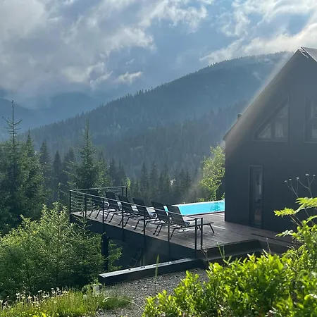 Chalet Noir 256 With Its Own Swimming Pool, Hot Tub, And Sauna